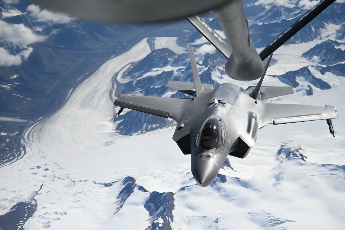 Pentagon cuts back F-35 upgrades to slow schedule slips: Auditors