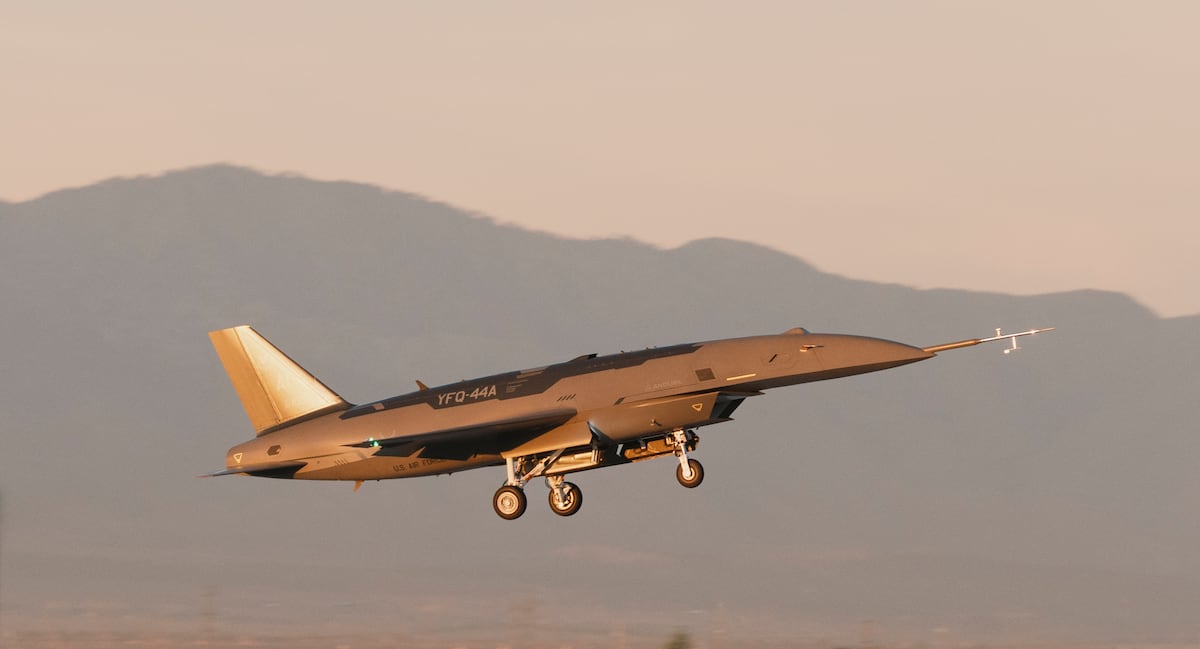 Anduril’s drone wingman begins flight tests