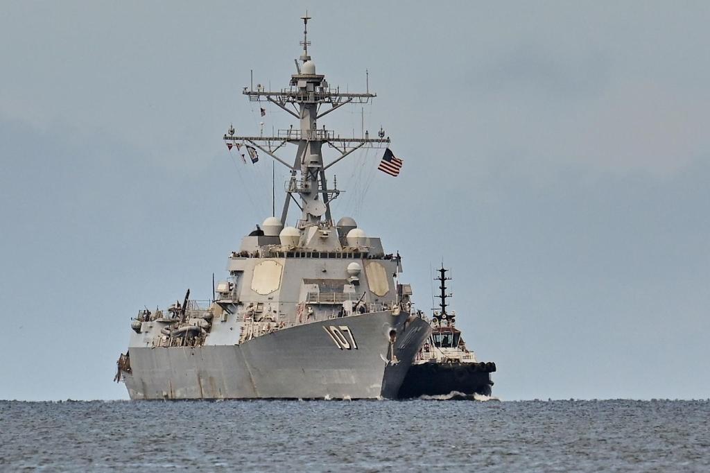 US warship docks in Trinidad and Tobago, putting more pressure on Venezuela – Sun Sentinel