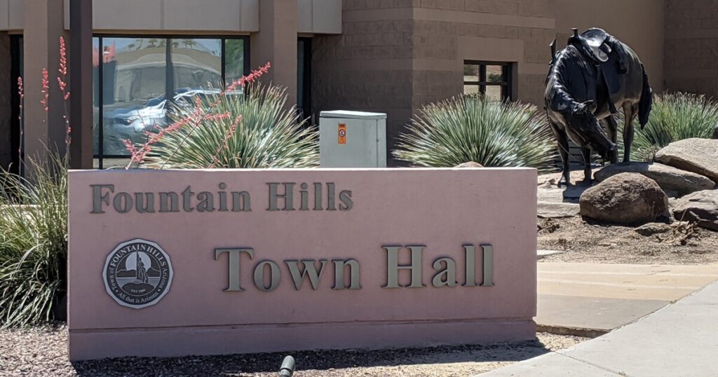 Fountain Hills Town Council faces allegations of violating Arizona law on open meetings