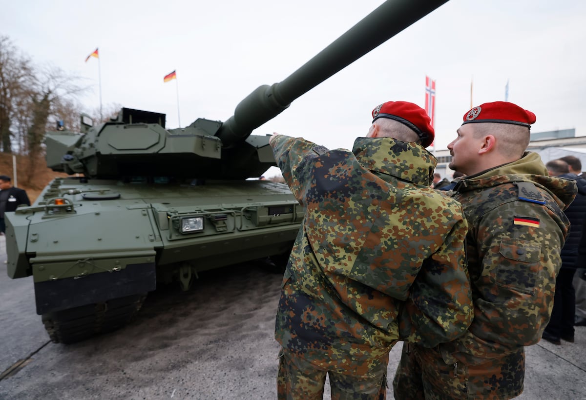 KNDS unveils the Leopard 2A8, first new battle tank build since 1992