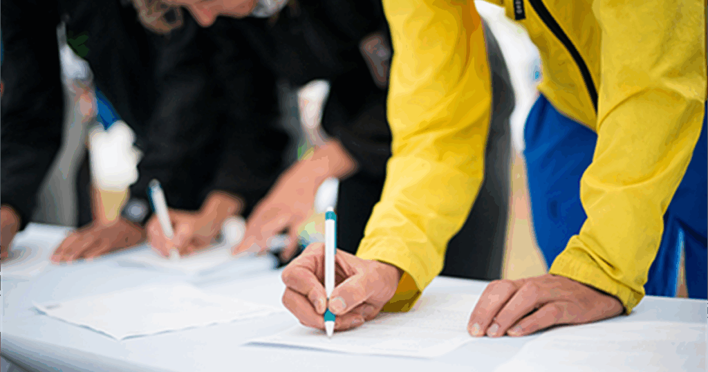 State Senate approves ban on paying petition circulators by the signature