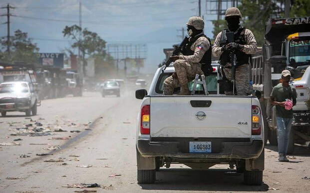 Haitian Gangs Call for Mobilization as US Embassy Sends Message With Marines Gunfire