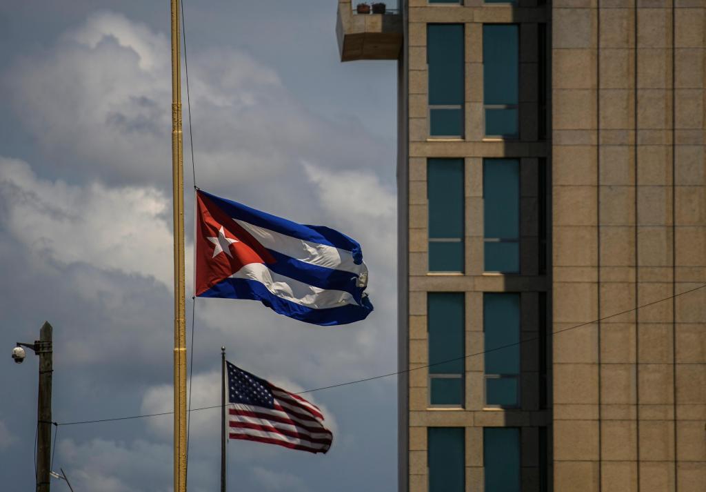 Trump administration ends family-reunification parole program for Cubans and Haitians – Sun Sentinel