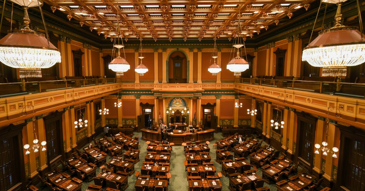Michigan House passes school smartphone ban, names other early 2026 priorities