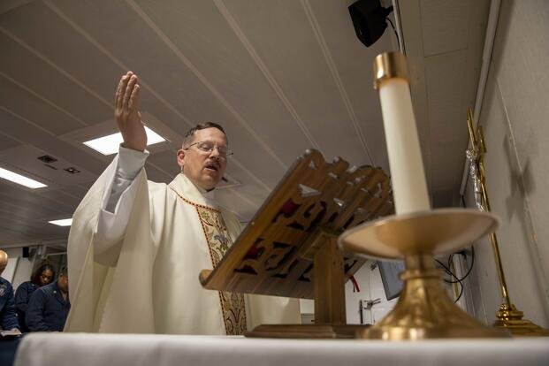 DoW Christian Service Draws Dozens of Complaints from Members, Contractors