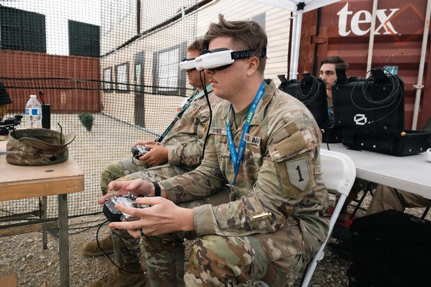 Army's Inaugural Drone Awards Competition Draws 200-Plus Participants