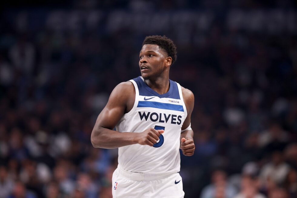 Timberwolves' Anthony Edwards scores 17 in return from 6-game injury absence