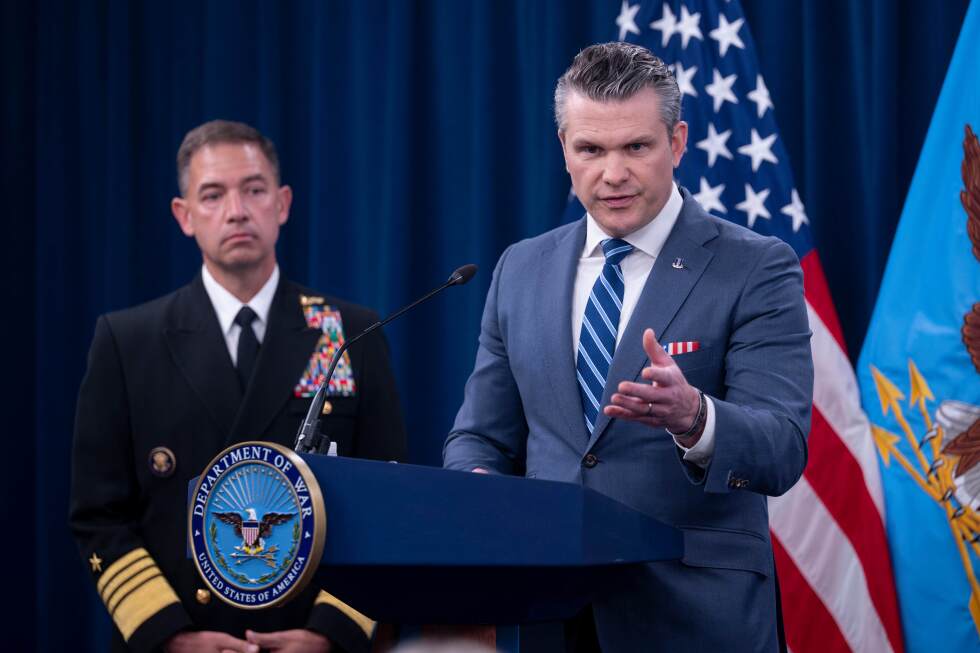 Pentagon can require reporters to be escorted for now, judges rule