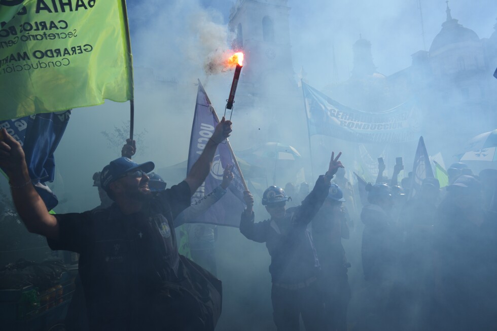 Argentine workers rally in Buenos Aires against Milei's labor reforms
