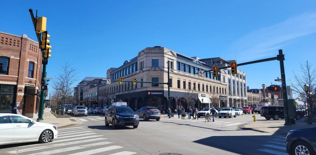 Signs of economic instability emerge in Oakland County, one of Michigan’s wealthiest