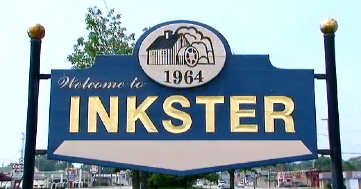 Court rules paralyzed man must have comments read aloud at Inkster city council meetings