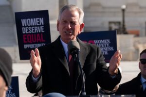 Former political rivals head to rematch in Alabama governor's race