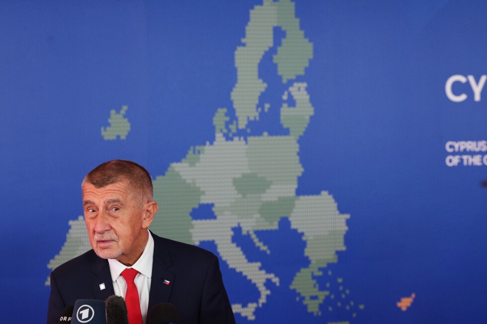 Czech court fines ex-associate of Babiš in EU fraud case