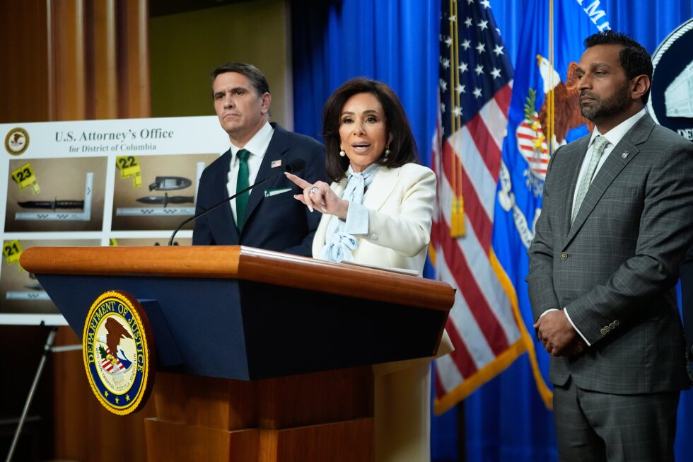 Pirro says buckshot from gun of man charged in media gala attack hit agent