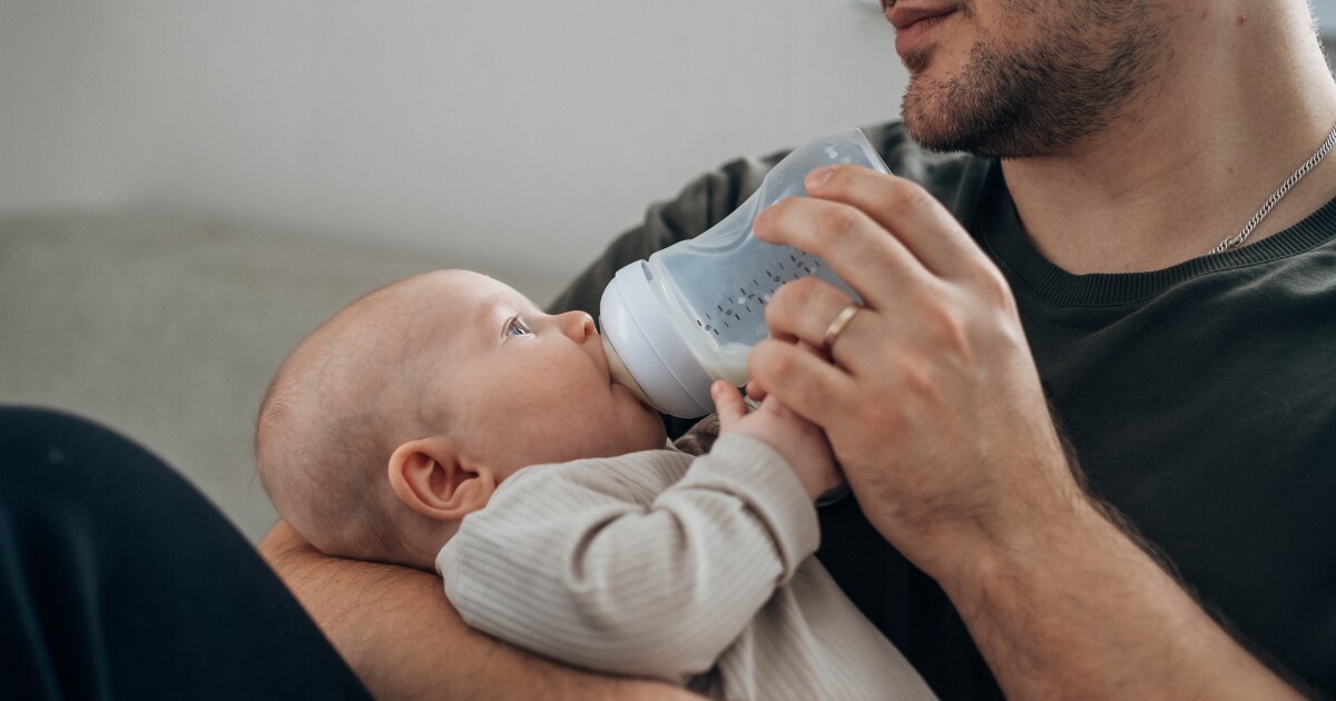 U.S. Senate passes bill to try to prevent more infant formula deaths and shortages