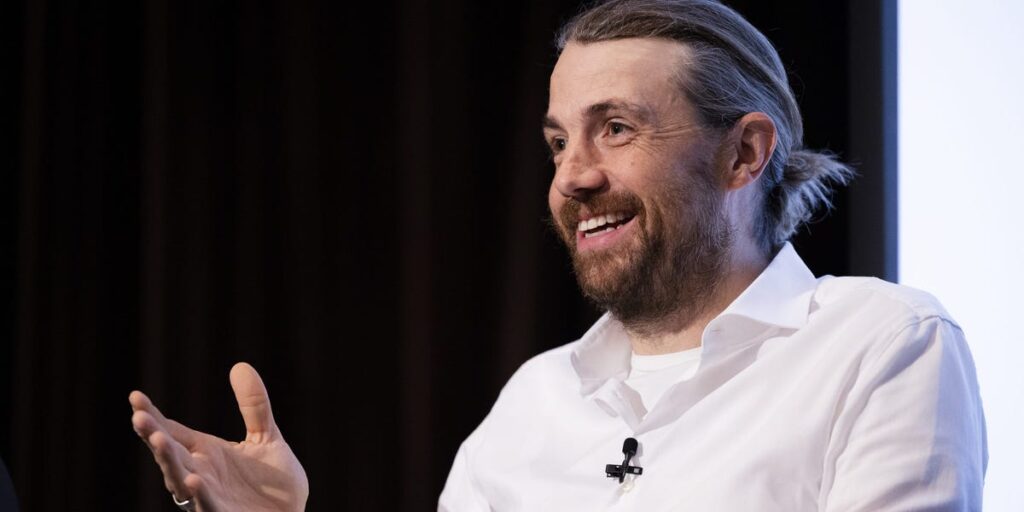 Atlassian, Twilio, Five9 Shares Surge As AI Boosts Earnings