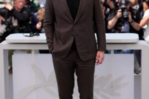 Adam Driver responds to Lena Dunham | AP News