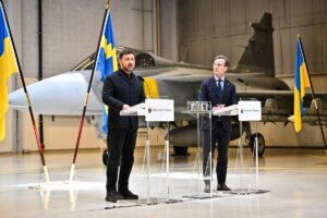 Ukraine to buy 20 new Gripen jets, Sweden to donate older jets sooner