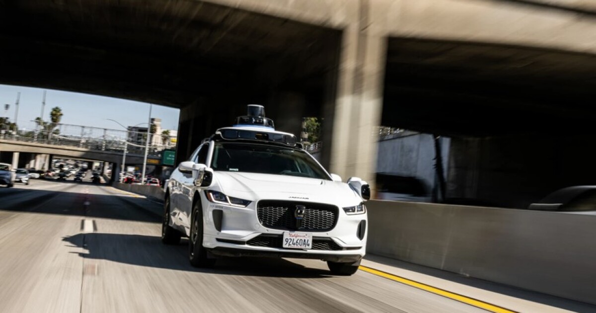 Waymo pauses trips on Phoenix freeways for software update