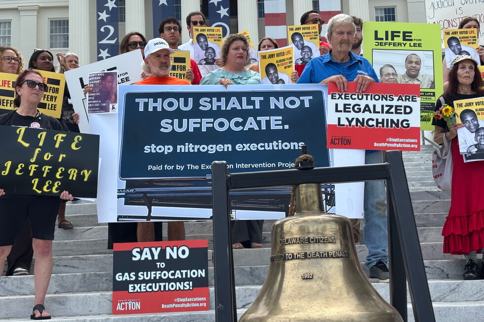 Alabama nitrogen executions need more study, appeals court decides