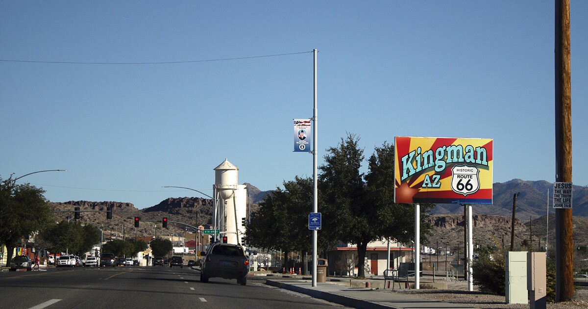 Kingman and U.S senators urge FAA to move forward with land release at the Kingman Airport