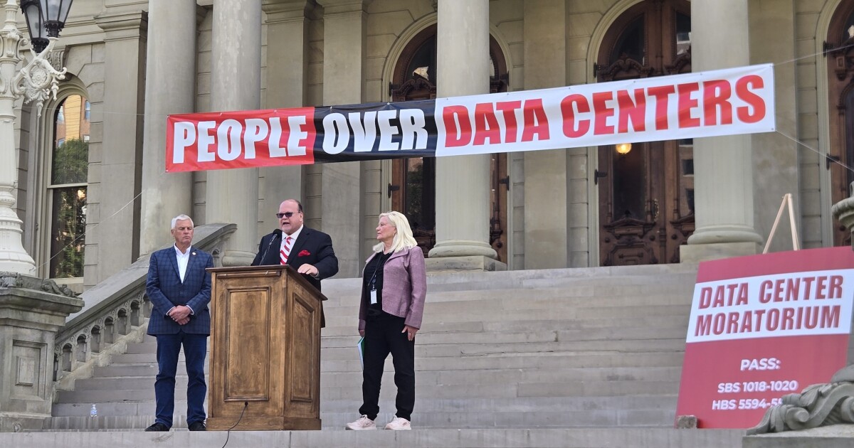 Michigan lawmakers continue call for data center moratorium