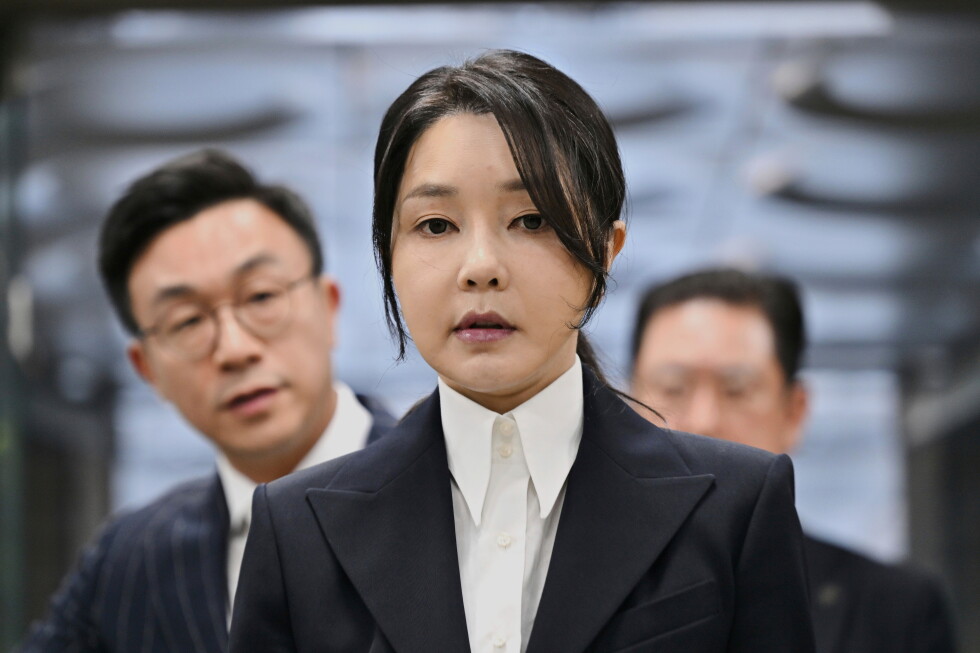 Wife of ousted South Korean president jailed for accepting luxury gifts