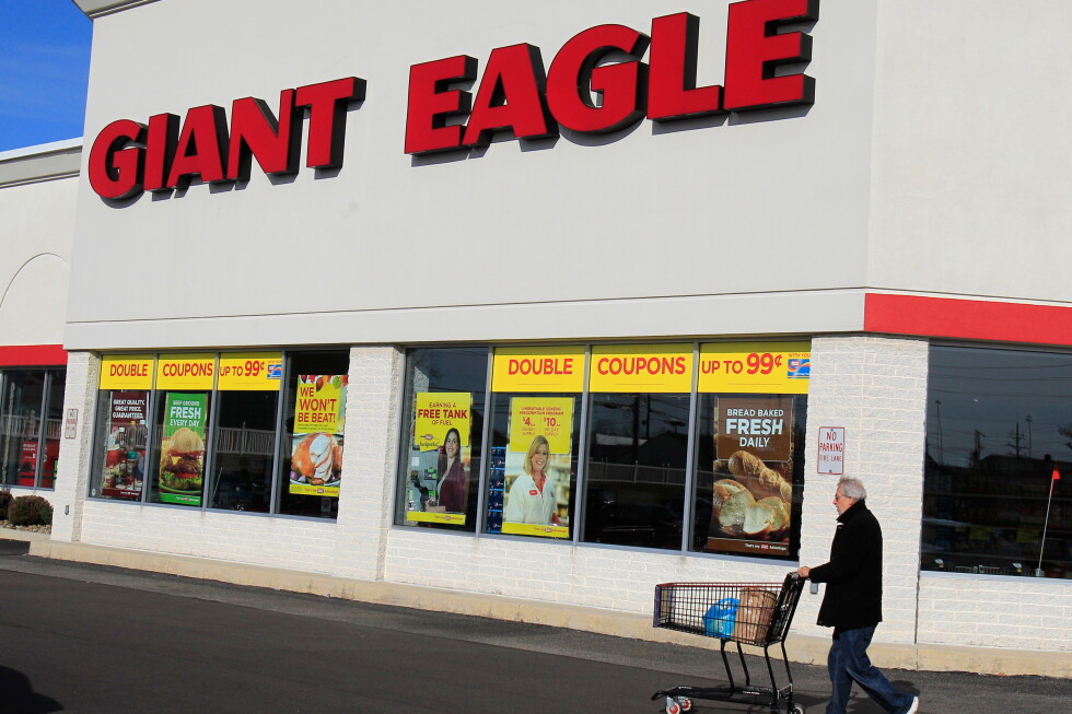 Kroger to buy Giant Eagle in $1.65 billion deal