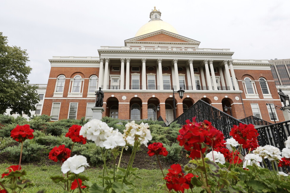 Massachusetts close to giving doctors the final say on late abortions