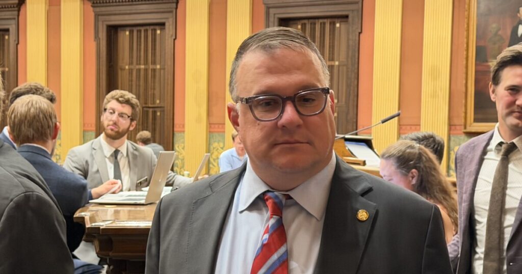 Legislature adopts lean budget with no new taxes and a lift from short-term revenue