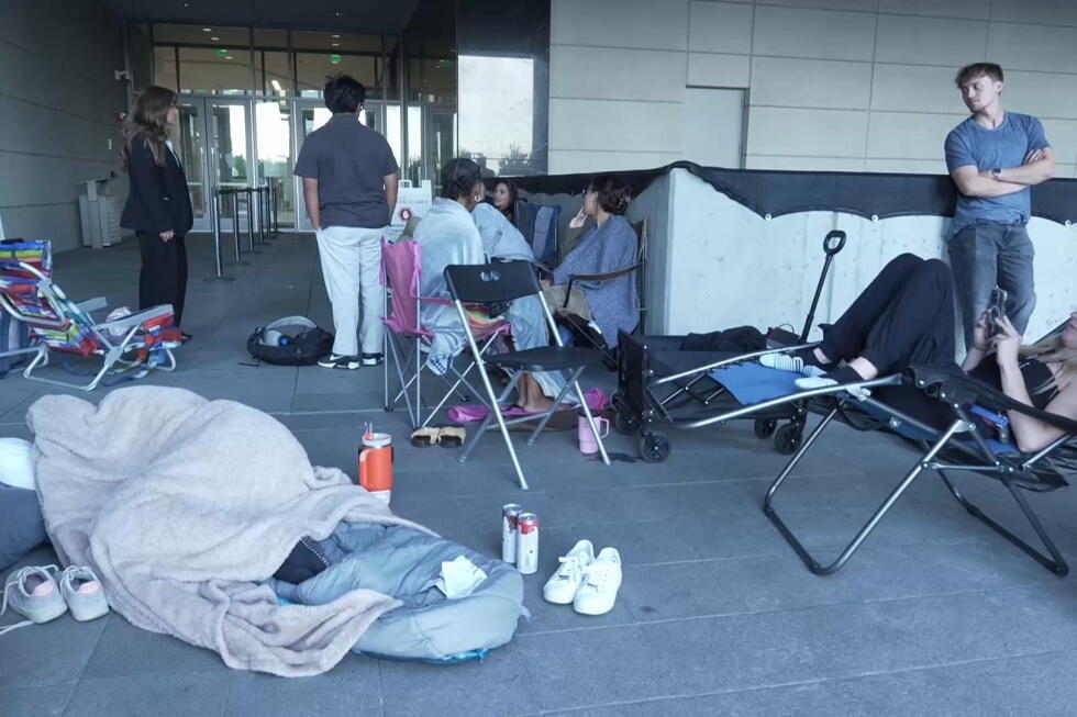 People camp outside court to get scarce public seats in hearing on Charlie Kirk's killing