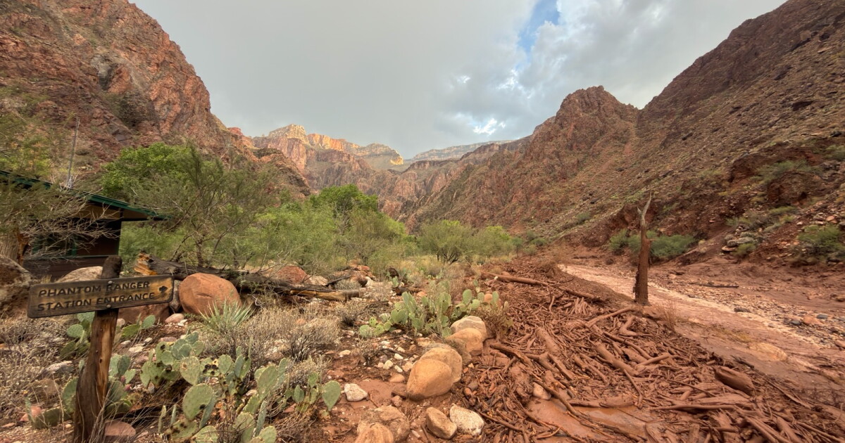 At least 20 people missing after Grand Canyon flash flood near Bright Angel Canyon, Phantom Ranch