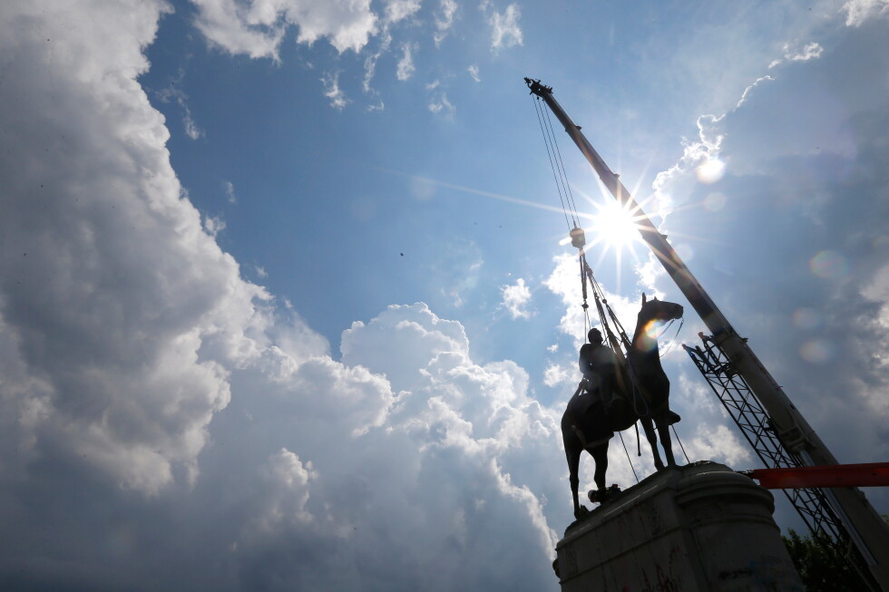 Federal judge rules against Confederate names for 2 Virginia schools