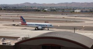 2 planes with same flight number avoid disaster thanks to quick-thinking Sky Harbor controller