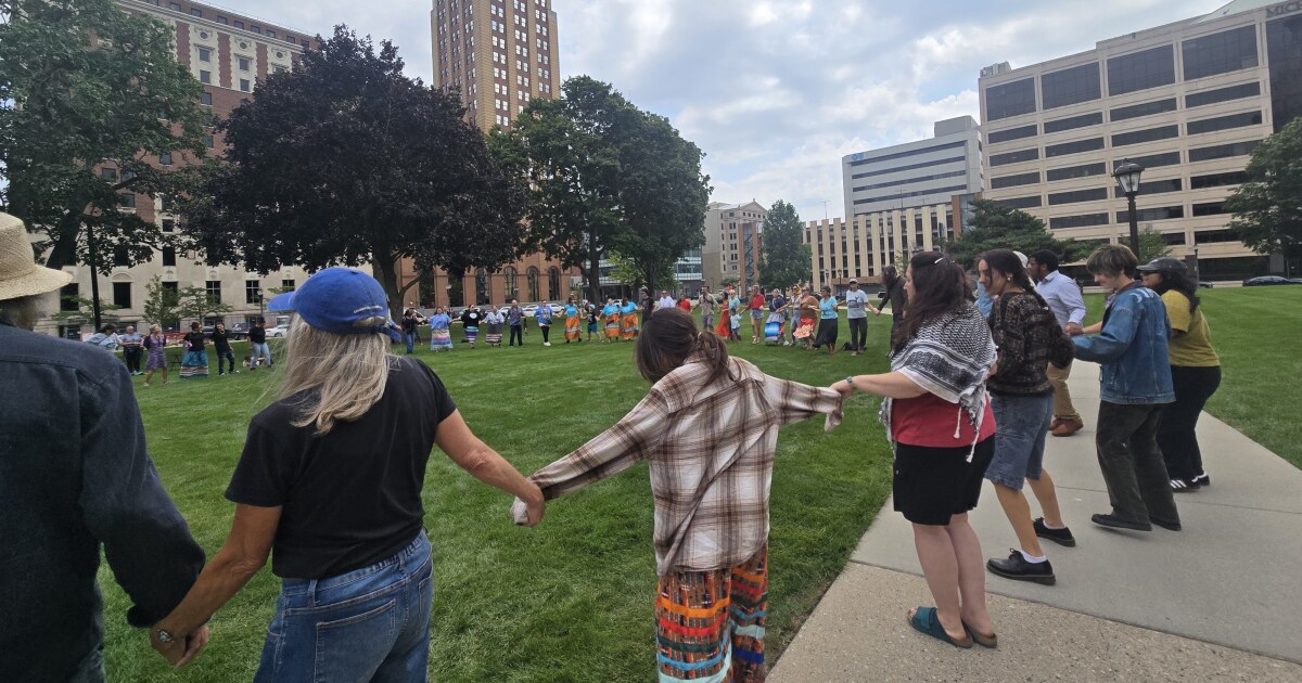 Indigenous groups rally against Line 5 at state Capitol