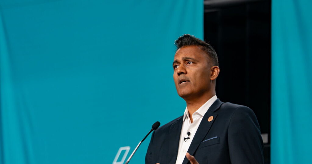 Amish Shah is touting 'Arizona Independent Party' endorsement. But that party doesn't exist