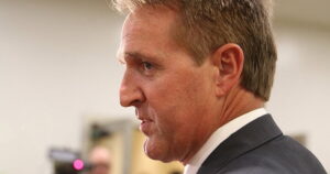 Jeff Flake reflects on chaos of 9/11 at the Capitol and unity that took hold, for a time