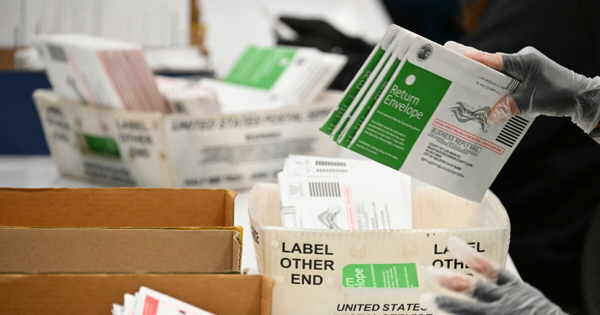 The Supreme Court rejects Trump's mail voting restrictions for this year's midterms