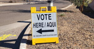ACLU of Arizona accuses Maricopa County poll workers of confusing some early voters