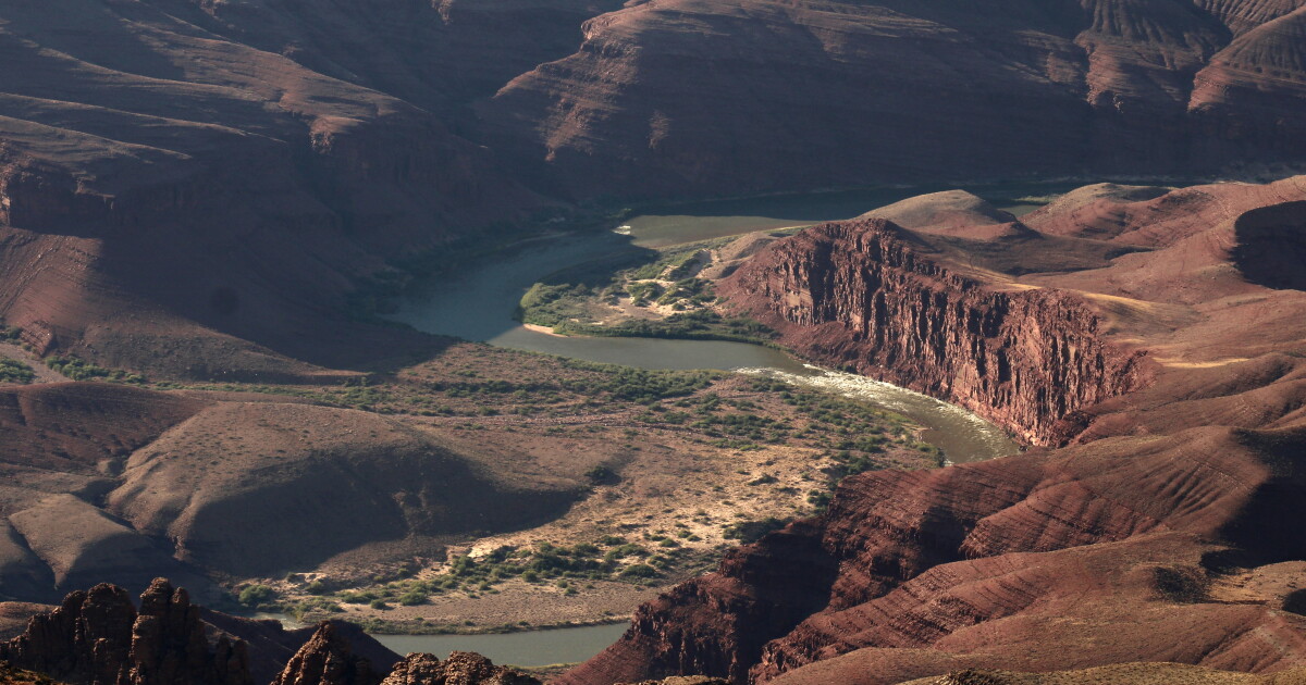 New Colorado River rules start today, but questions linger about Arizona water cutbacks